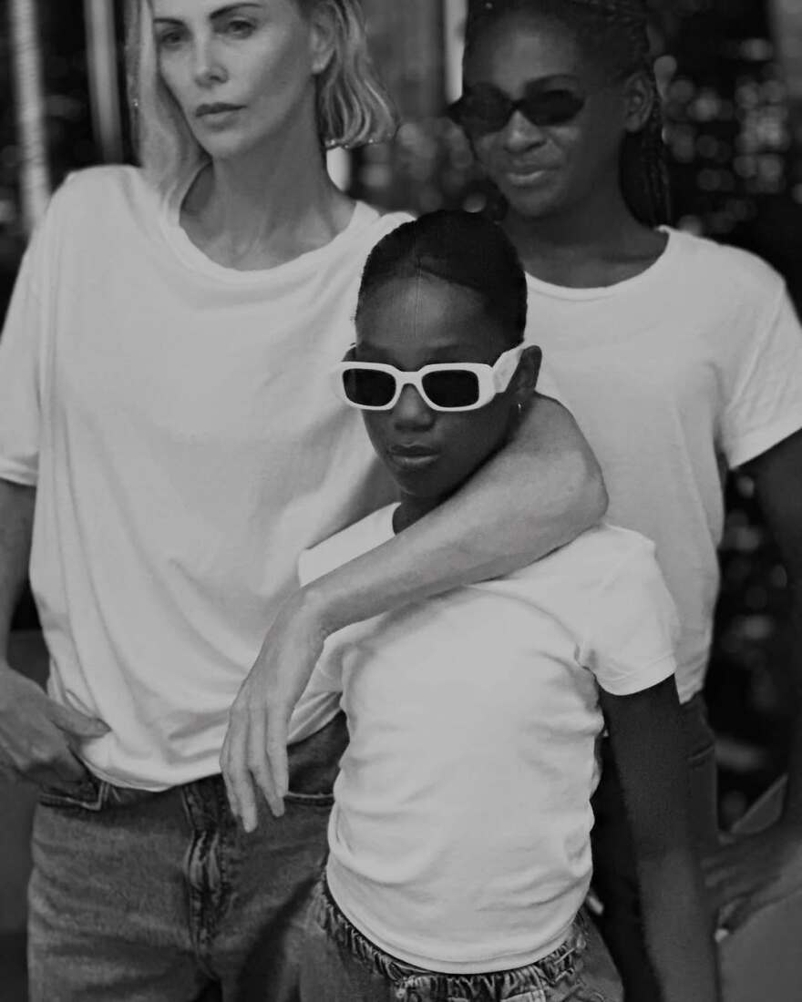 Σαρλίζ Θερόν: Ο ενθουσιασμός της με τη συναυλία της Ντούα Λίπα