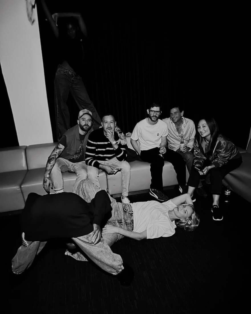 Σαρλίζ Θερόν: Ο ενθουσιασμός της με τη συναυλία της Ντούα Λίπα