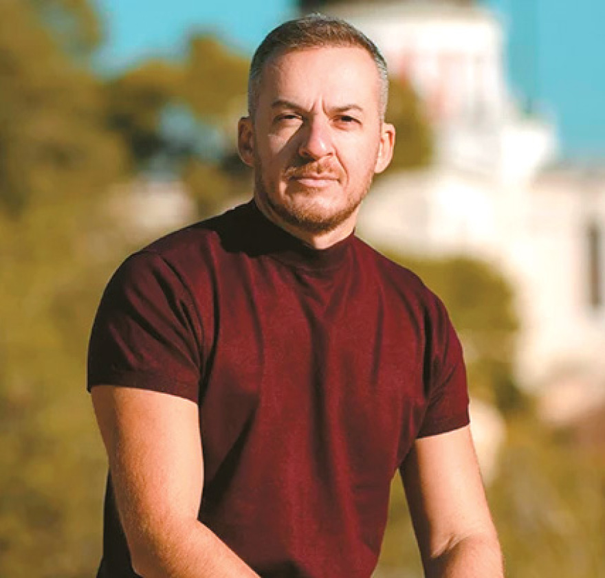 Τι είναι ευτυχία για σένα; 15 γνωστοί Έλληνες απαντούν