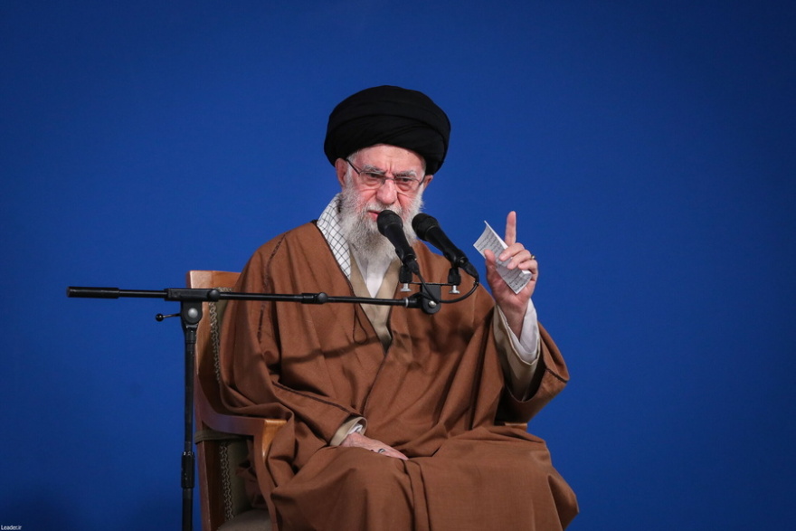 khamenei_axeio_nn