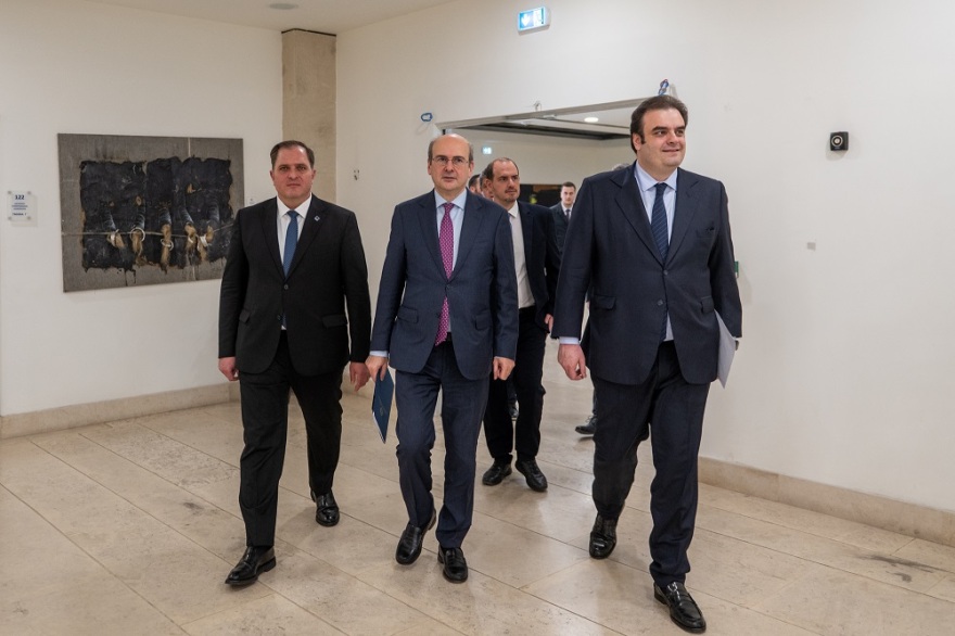 Χατζηδάκης για προϋπολογισμό 2024: Επιπλέον έσοδα 2 δισ. ευρώ από τη μείωση της φοροδιαφυγής