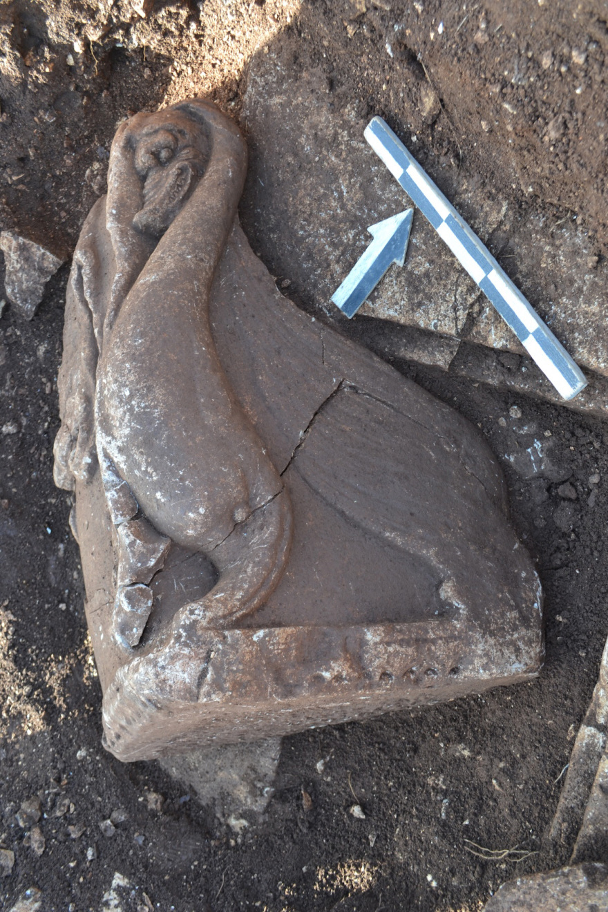 Ο εντοπισμός και η συστηματική ανασκαφή του αρχαίου θεάτρου της Λευκάδας - Δείτε φωτογραφίες 