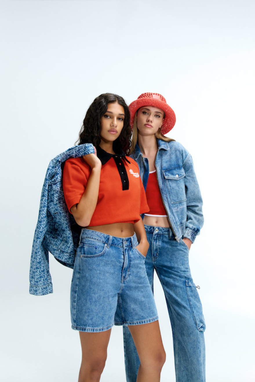 Karl Lagerfeld Jeans: Άνοιξη – Καλοκαίρι 2025 – “DENIM WITH A ‘70s TWIST”
