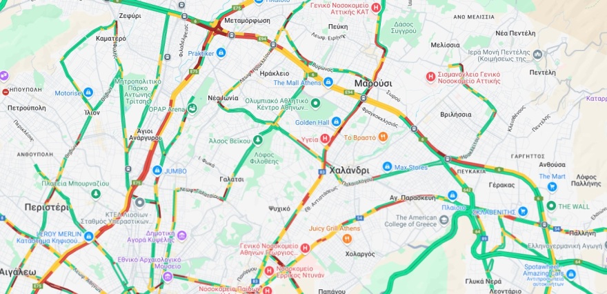 Στο «κόκκινο» η κίνηση στην Αθήνα: Χαμηλές ταχύτητες σε Κηφισό, Αττική Οδό, Κηφισίας και Μεσογείων