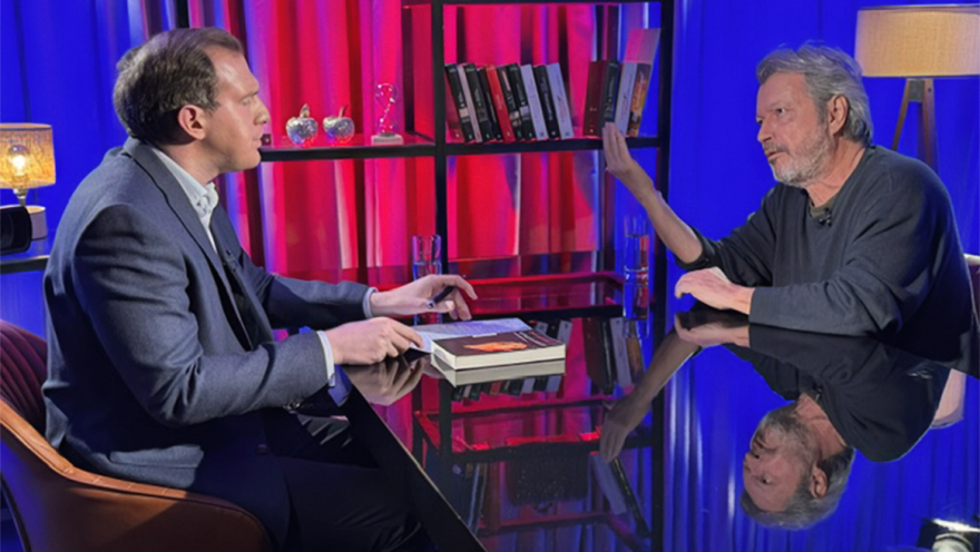 Τατσόπουλος στο protothema: Βγάζουν ασύλληπτα χρήματα με τις απάτες με τις εικόνες και τα λείψανα, παρακαλάω για εισαγγελική έρευνα