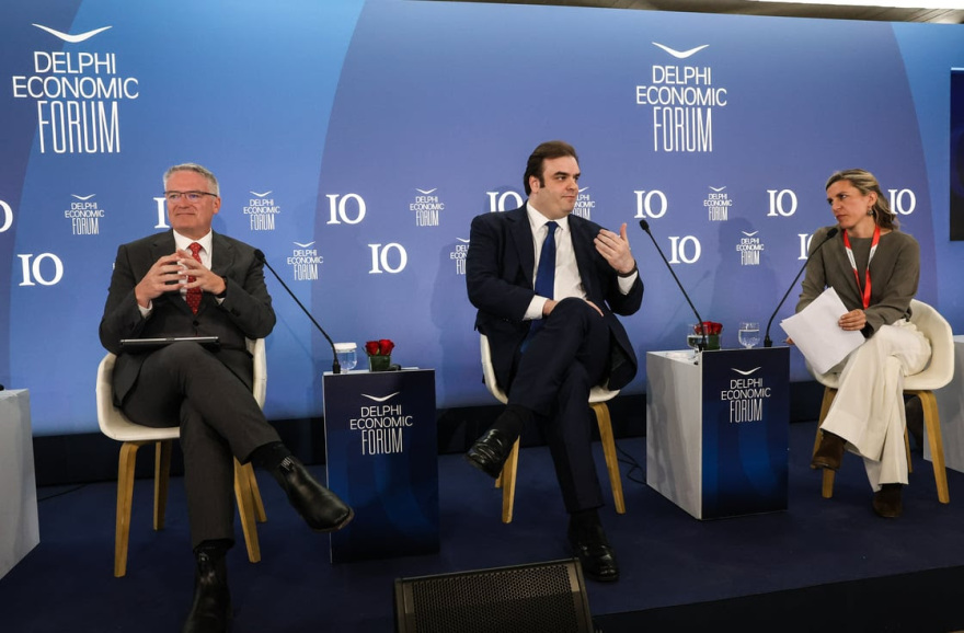 Πιερρακάκης: Μικρή η έκθεση της Ελλάδας στους δασμούς Tραμπ