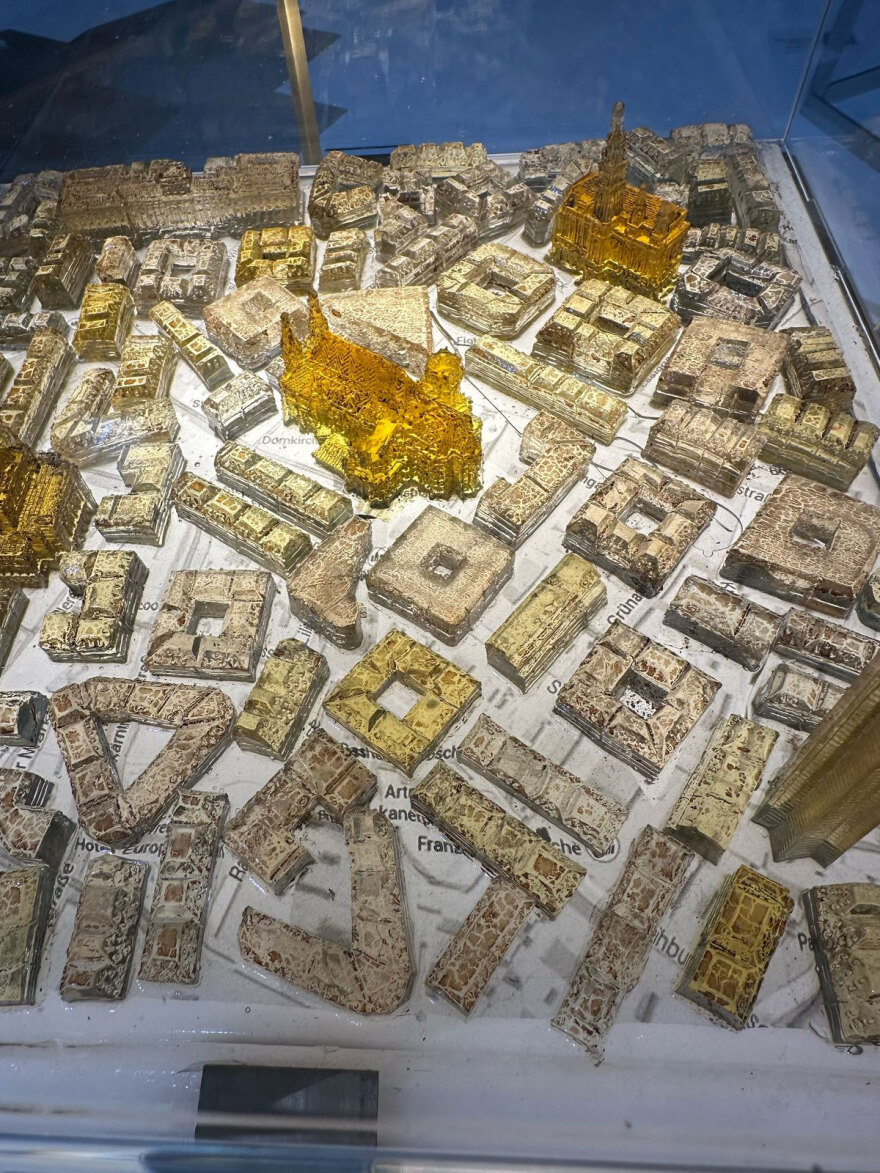 «Masters of Interior» -  Μοναδικά αντικείμενα design από την Μαρίνα Βερνίκου και τον Creaid για καλό σκοπό