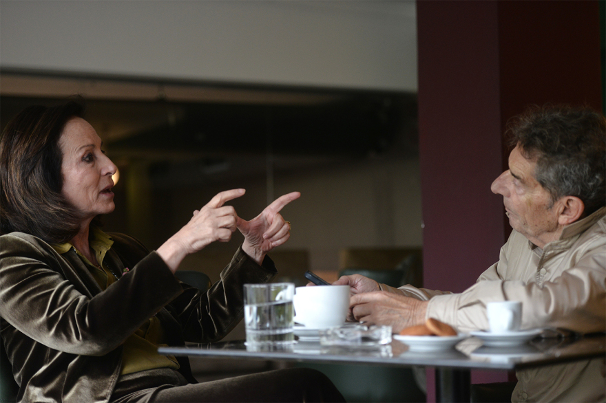 Η Άννα Διαμαντοπούλου στον Δανίκα: «Τι να κάνουμε, να πάμε με τον ΣΥΡΙΖΑ και τη Ζωή;»