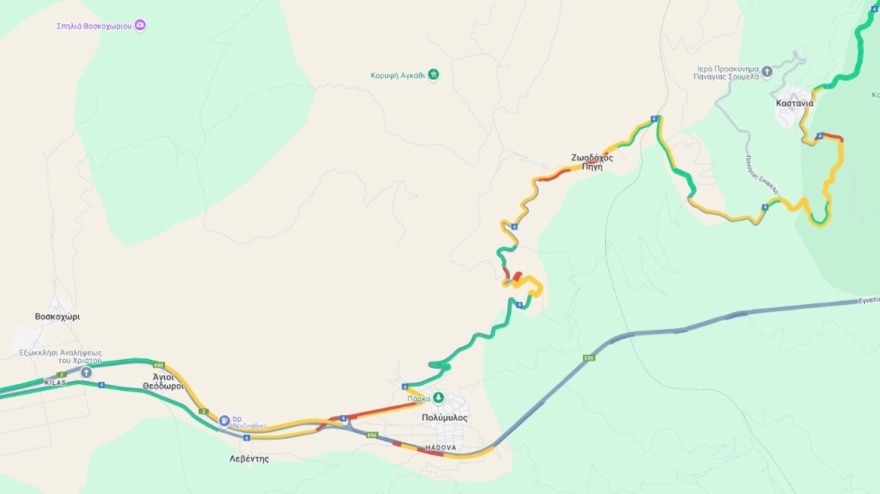 Εγκλωβισμένοι στην Εγνατία Οδό χιλιάδες οδηγοί μετά το δυστύχημα στα διόδια Πολυμύλου - Δείτε βίντεο και φωτογραφίες