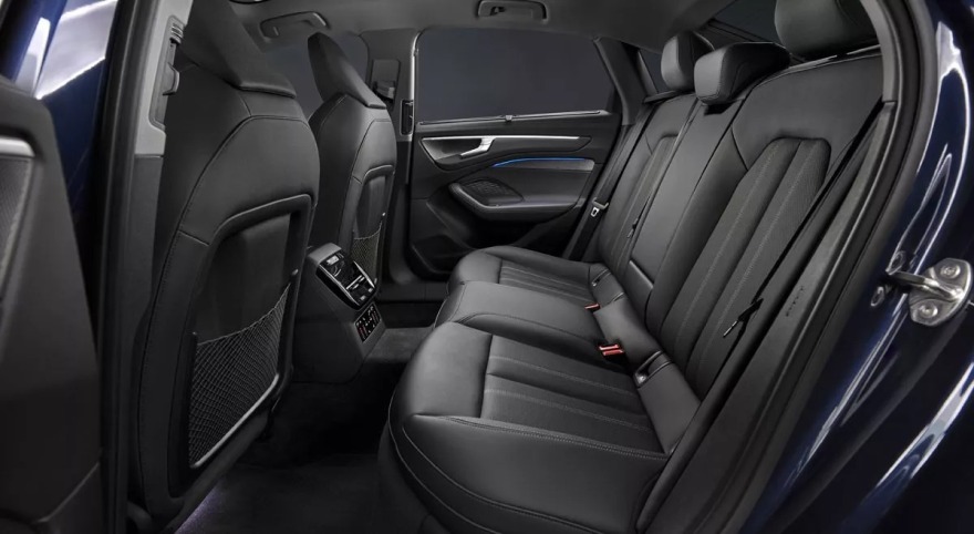 _15163104_audi-a6-sedan__4_
