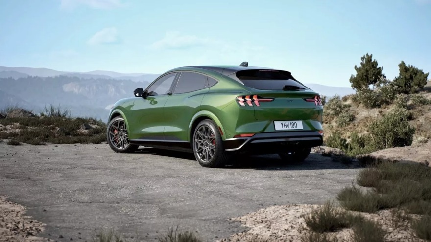 Η Mustang Mach-E φρεσκάρεται