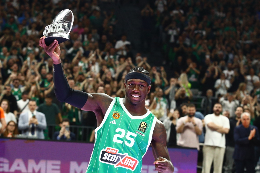 Αποθεώθηκε στο ΟΑΚΑ ο Ναν - «MVP, MVP» φώναζε ο κόσμος του Παναθηναϊκού - Βίντεο 