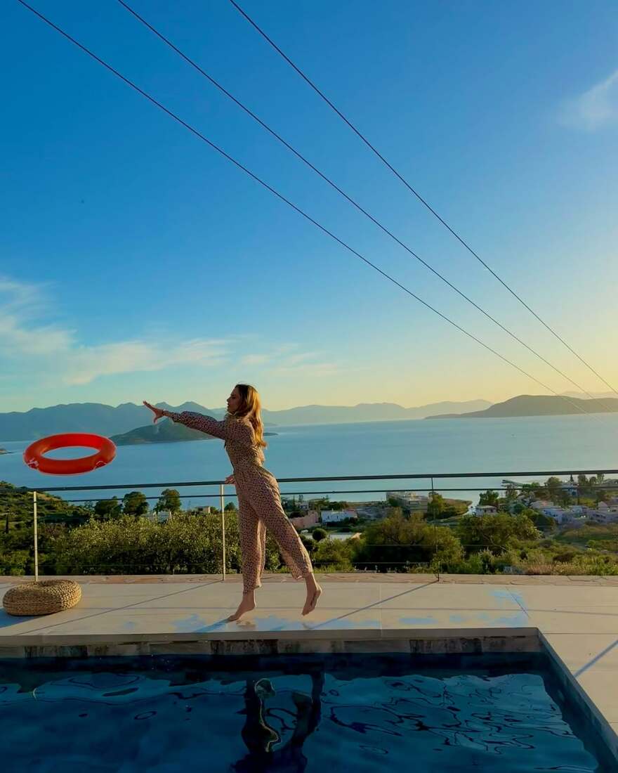 Ντορέττα Παπαδημητρίου - Γιώργος Γεροντιδάκης: Οι φωτογραφίες από τις κοινές διακοπές τους στην Αίγινα