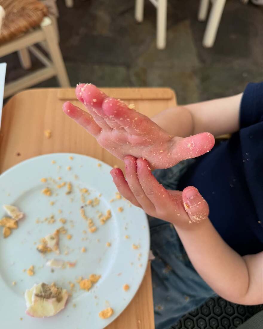 Ντορέττα Παπαδημητρίου - Γιώργος Γεροντιδάκης: Οι φωτογραφίες από τις κοινές διακοπές τους στην Αίγινα