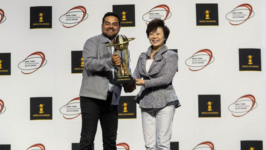 Η BYD κατακτά τον τίτλο «Παγκόσμιο Αστικό Αυτοκίνητο» στα  Παγκόσμια Βραβεία Αυτοκινήτου 2025