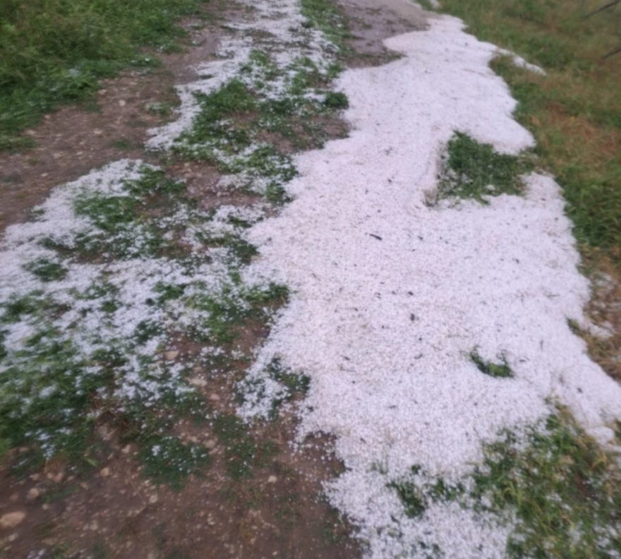 Κακοκαιρία στο Ηράκλειο: Έντονη βροχή και χαλάζι έπληξαν πολλές περιοχές του νομού - Δείτε βίντεο και φωτογραφίες