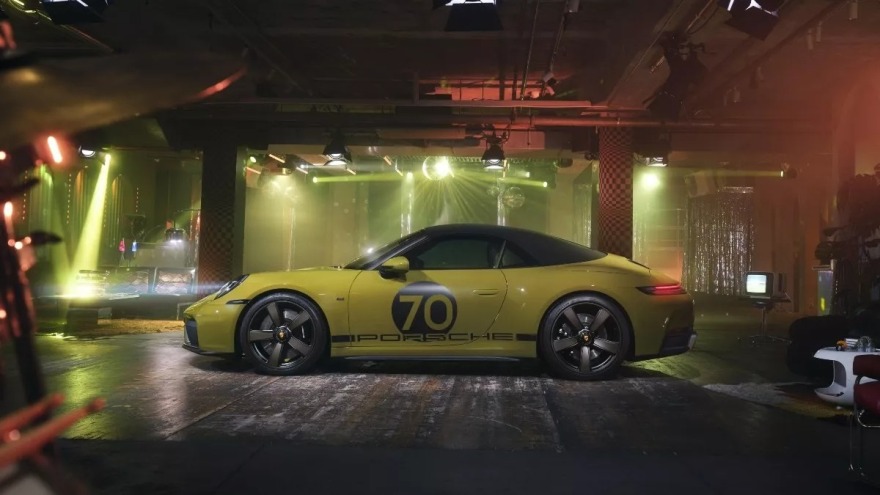 Ειδική έκδοση Porsche 911 Spirit 70 