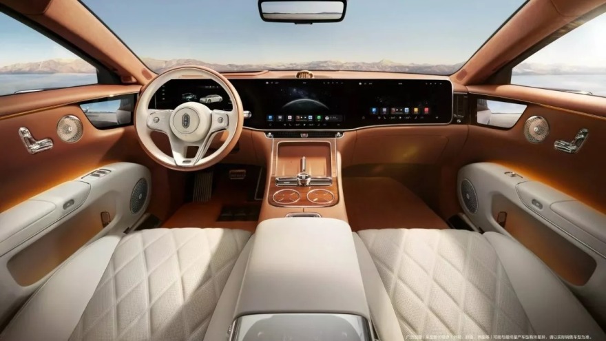 Το νέο μοντέλο-ναυαρχίδα της Maextro