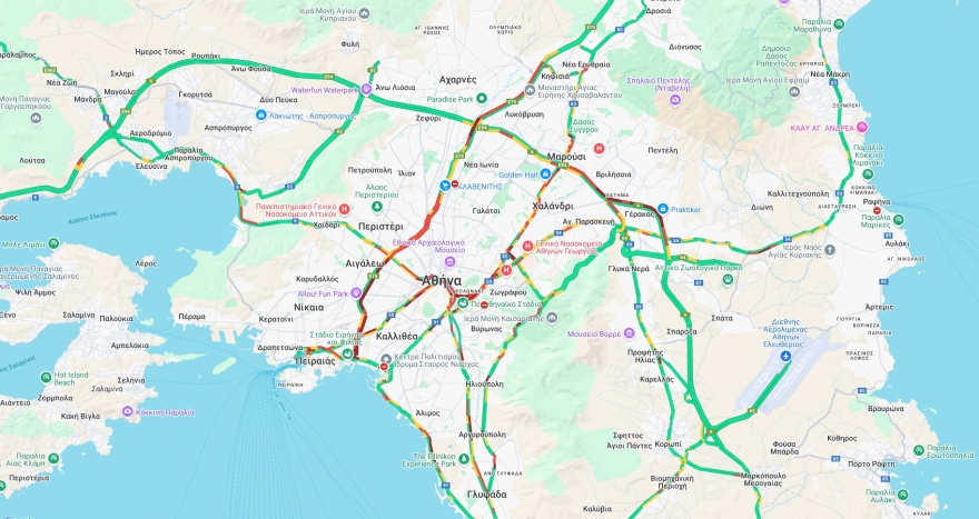 Στο «κόκκινο» το λεκανοπέδιο - Καραμπόλα τριών οχημάτων στο ρεύμα προς Ελευσίνα της Αττικής Οδού