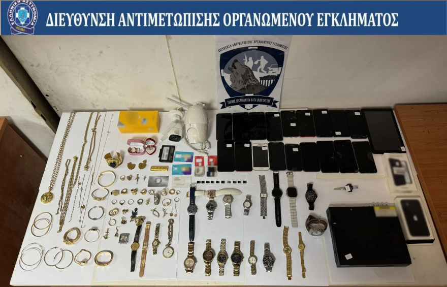 Παρίσταναν τεχνικούς και ρήμαζαν σπίτια ηλικιωμένων στην Αττική – Εξαρθρώθηκε σπείρα με λεία 170.000 ευρώ