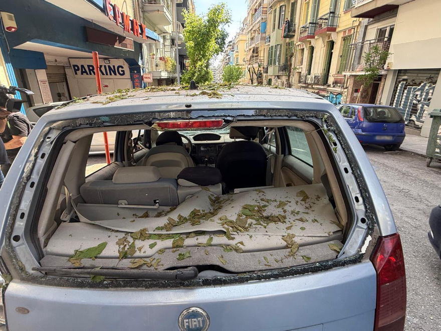 Ένα κιλό εκρηκτικά και πυροκροτητές στο διαμέρισμα που έμενε η 39χρονη που σκοτώθηκε στην έκρηξη στη Θεσσαλονίκη