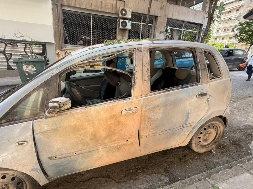 Μυστήριο με το κίνητρο της 38χρονης που σκοτώθηκε στην έκρηξη στη Θεσσαλονίκη: Ερευνάται η ληστεία, λέει η Δημογλίδου