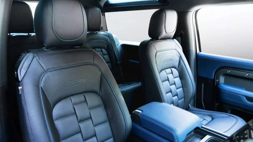 Ένα Land Rover Defender με εντυπωσιακή εμφάνιση