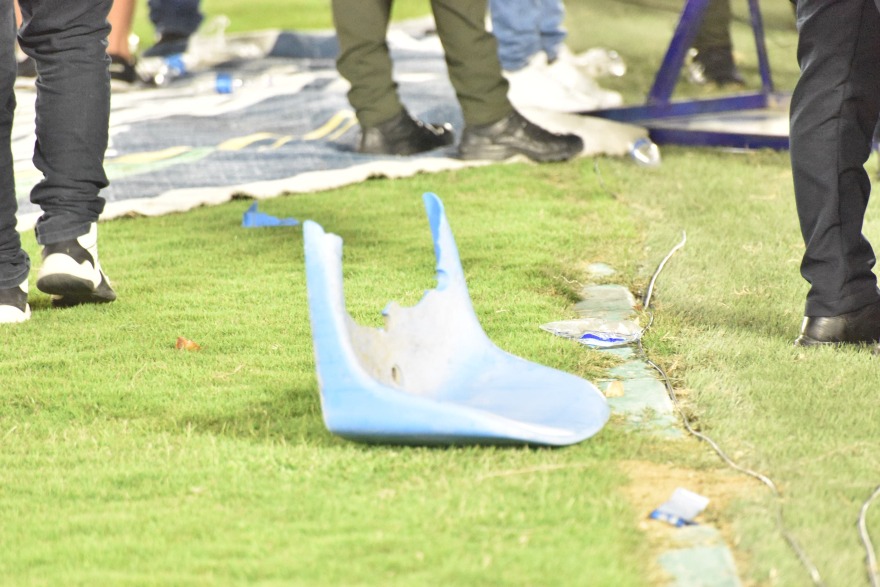 Κολομβία: Εισβολή φιλάθλων, εικόνες χάους και διακοπή αγώνα - Δείτε βίντεο