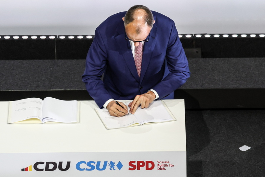 Γερμανία: CDU και SPD υπέγραψαν την προγραμματική συμφωνία για κυβέρνηση συνεργασίας