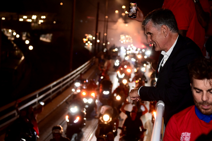 Χοσέ Λουίς Μεντιλίμπαρ: Ο «αντιστάρ» του Ολυμπιακού είναι ο μεγάλος του πρωταγωνιστής - Ο ταπεινός Βάσκος που βρήκε την «Ιθάκη» του στον Πειραιά