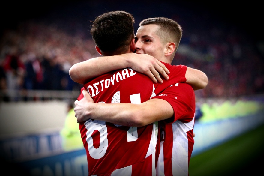 Χοσέ Λουίς Μεντιλίμπαρ: Ο «αντιστάρ» του Ολυμπιακού είναι ο μεγάλος του πρωταγωνιστής - Ο ταπεινός Βάσκος που βρήκε την «Ιθάκη» του στον Πειραιά