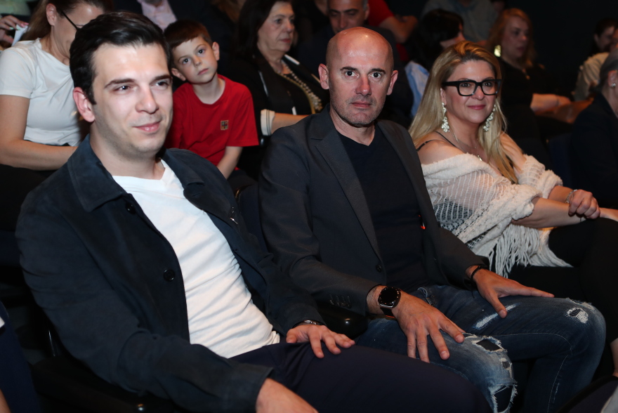 Numerous athletes and artists in the presentation of the book for Emmanuel Karalis - present and Mitsotakis