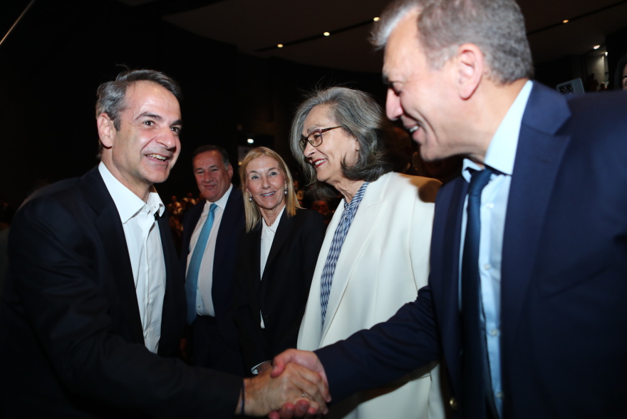 Numerous athletes and artists in the presentation of the book for Emmanuel Karalis - present and Mitsotakis