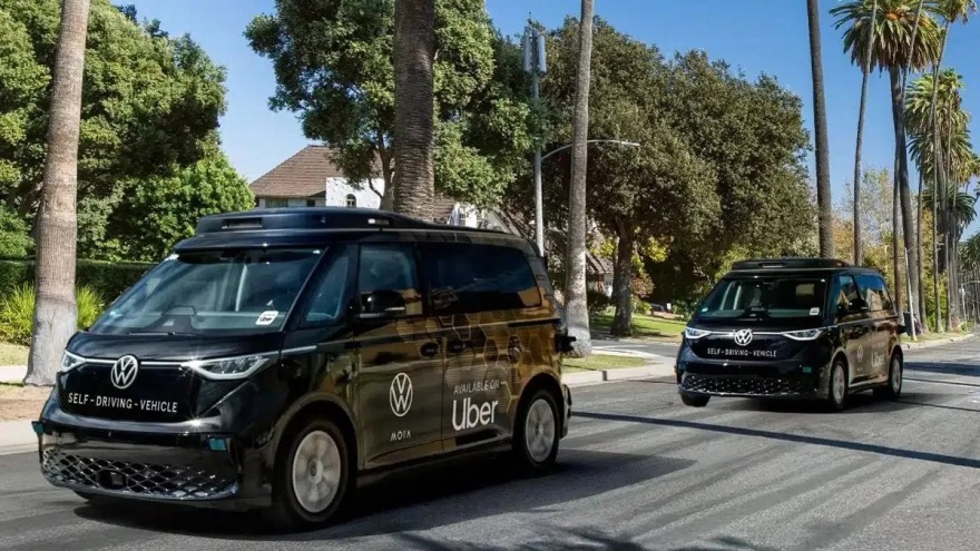 Το VW ID.Buzz γίνεται ρομποταξί