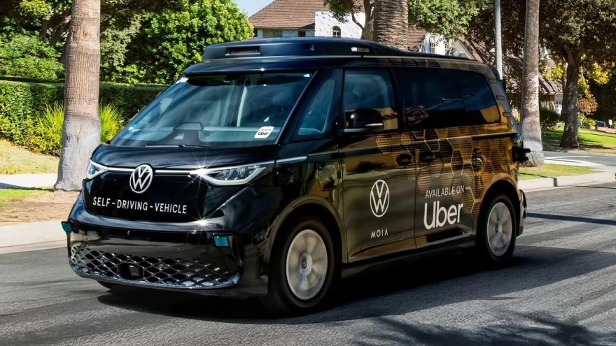 Το VW ID.Buzz γίνεται ρομποταξί
