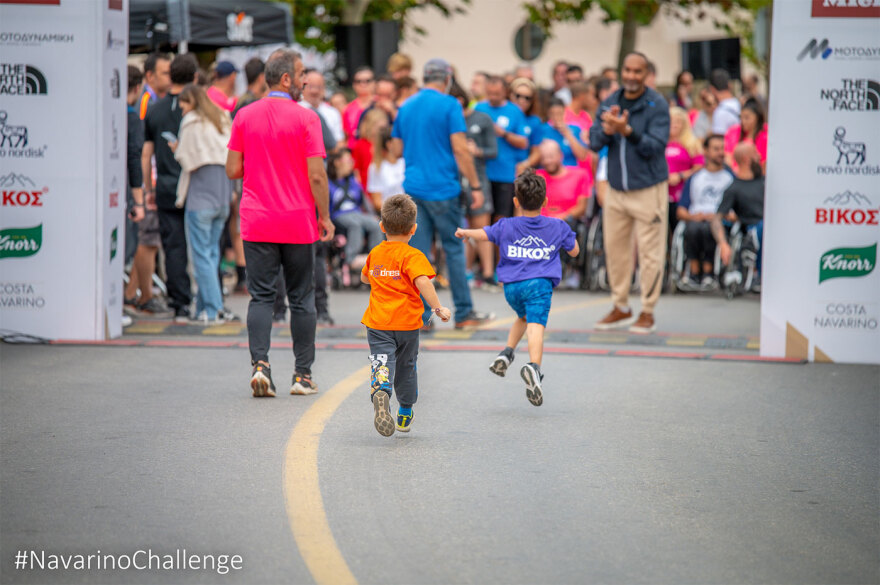 Ρέουμε μαζί: Το φυσικό μεταλλικό νερό Βίκος στο Navarino Challenge