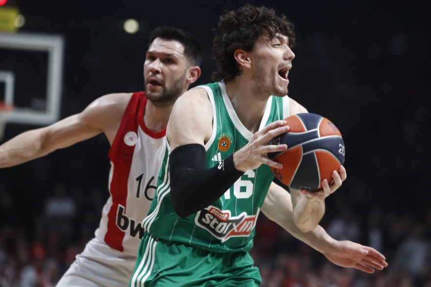 Τσέντι Όσμαν, ο «Τζεντάι» του Παναθηναϊκού: Η φιλία με τον Λεμπρόν Τζέιμς, η κατάρα των χαμένων βολών και η... εκτέλεση της πρώην του, Εφές