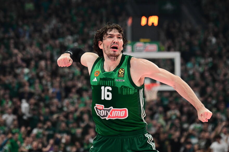 Τσέντι Όσμαν, ο «Τζεντάι» του Παναθηναϊκού: Η φιλία με τον Λεμπρόν Τζέιμς, η κατάρα των χαμένων βολών και η... εκτέλεση της πρώην του, Εφές