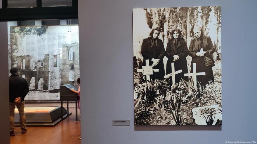 Μαρτυρία από την κόλαση των Καλαβρύτων: «Τι να αισθανθώ εγώ για τους Γερμανούς; Ας τους συγχωρέσει ο Θεός» λέει 86χρονη επιζήσασα του Ολοκαυτώματος