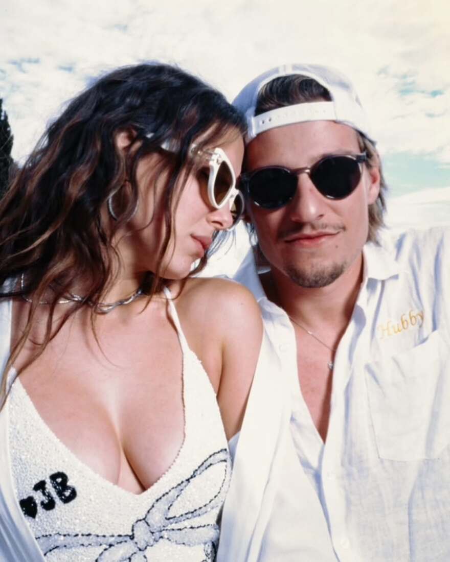 Ο Τζέικ Μπον Τζόβι έκλεισε τα 23 - Δεν υπάρχει κανείς σαν εσένα, του έγραψε η Μίλι Μπόμπι Μπράουν