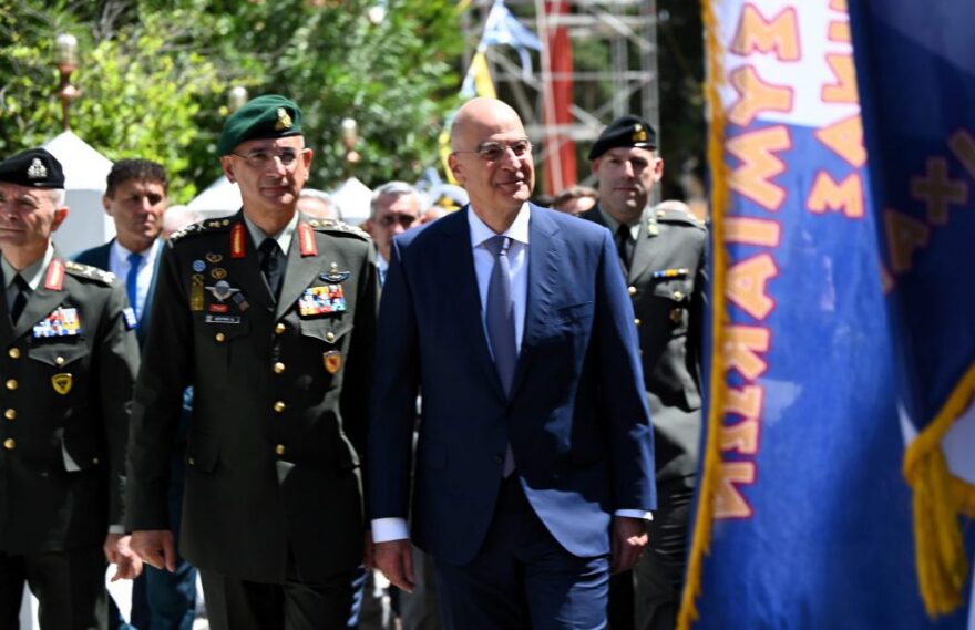 Δένδιας από Σύμη: Μη εθνικά δυνατό ή συνταγματικά επιτρεπτό η Ελλάδα να παραιτηθεί από κυριαρχικά της δικαιώματα