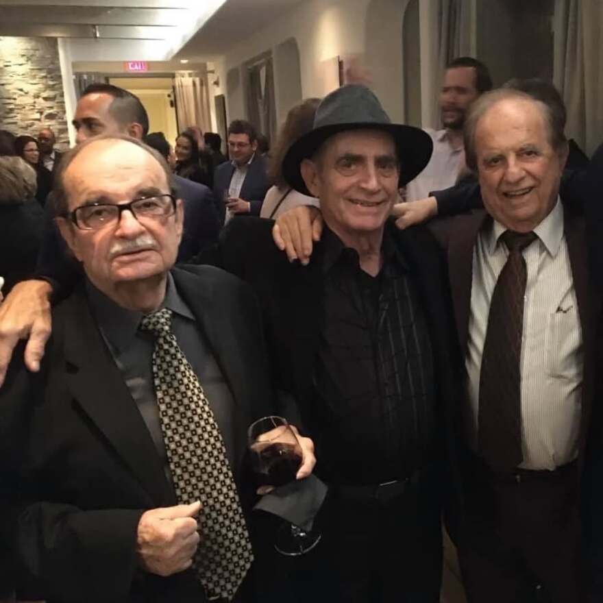 Καλομοίρα: Πένθος για την οικογένεια της τραγουδίστριας - Έφυγε από τη ζωή ο πεθερός της Καλομοίρα: Πένθος για την οικογένεια της τραγουδίστριας - Έφυγε από τη ζωή ο πεθερός της