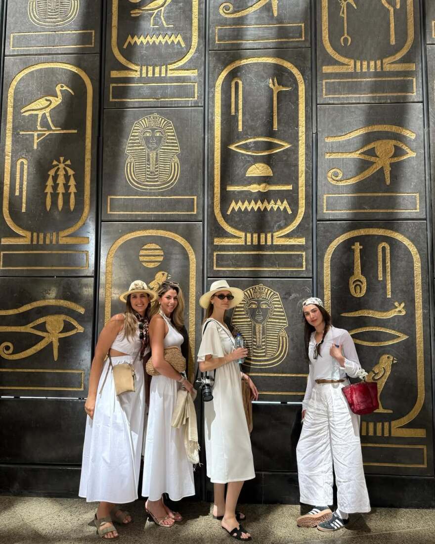 Η Χρύσα Μιχαλοπούλου ταξίδεψε στην Αίγυπτο - Δείτε φωτογραφίες
