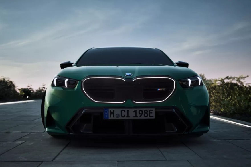 Η ηλεκτρική πρόκληση της BMW