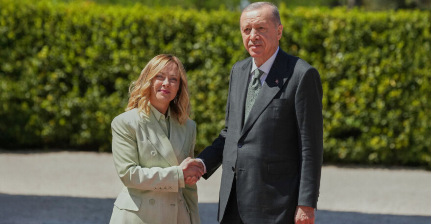 Πώς η Τουρκία από πελάτης έγινε πωλητής όπλων στην ΕΕ και διεκδικεί μερίδιο από τα €800 δισ. της ευρωπαϊκής άμυνας 