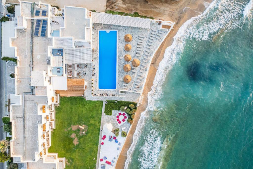 Στη HotelBrain το πρώην Selina Paros υπό το brand της Radisson Individual το 2026