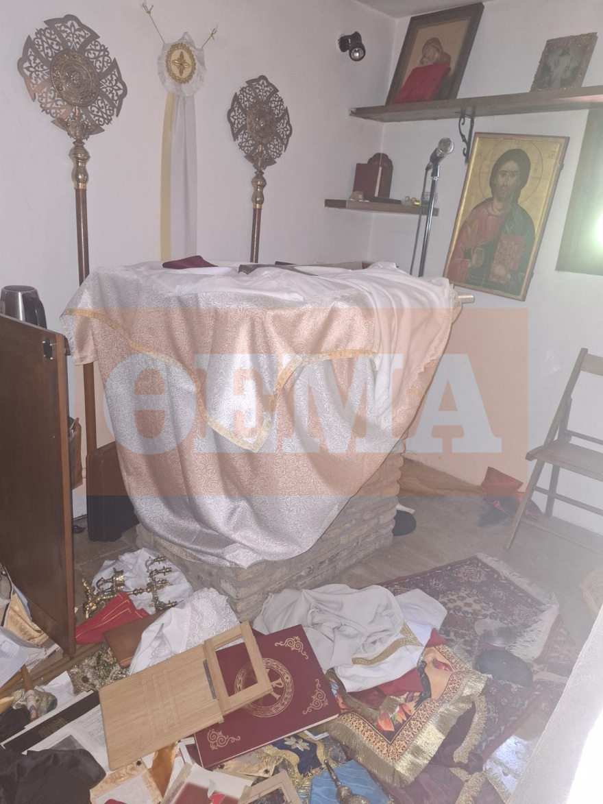 Νοσοκομείο Αγία Όλγα: Οι διαρρήκτες έκλεψαν τα δισκοπότηρα κι ένα Ευαγγέλιο - Δείτε φωτογραφίες από τον βανδαλισμό