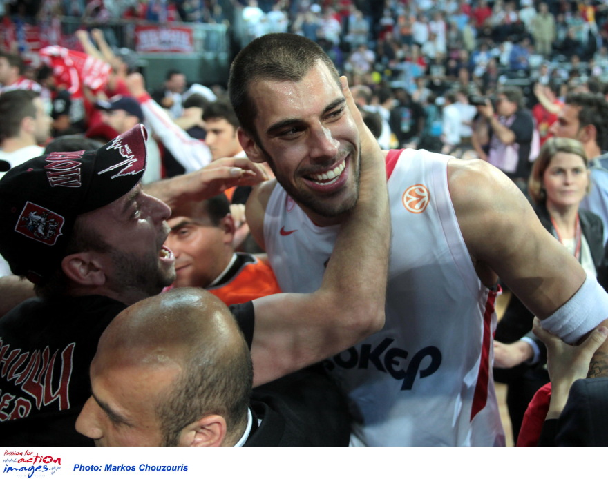 Το «πεταχτάρι» του Πρίντεζη που οδήγησε τον Ολυμπιακό στην κορυφή της Ευρώπης το 2012 - Δεκατρία χρόνια από τον τελικό στην Πόλη