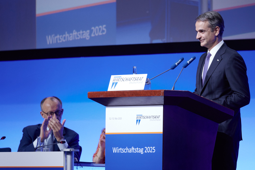 Βερολίνο: Η βράβευση Μητσοτάκη για την πορεία της ελληνικής οικονομίας: «Αυτή η αναγνώριση ανήκει στον ελληνικό λαό»