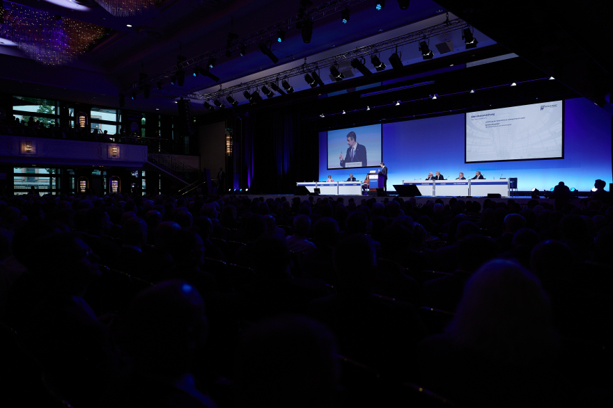 Βερολίνο: Η βράβευση Μητσοτάκη για την πορεία της ελληνικής οικονομίας: «Αυτή η αναγνώριση ανήκει στον ελληνικό λαό»